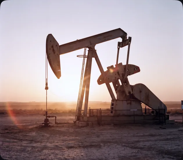 Oil pumpjack monitored by the equipcast platform
